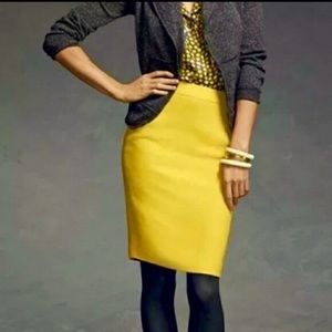 CAbi Mustard Yellow Pencil Skirt Size 6